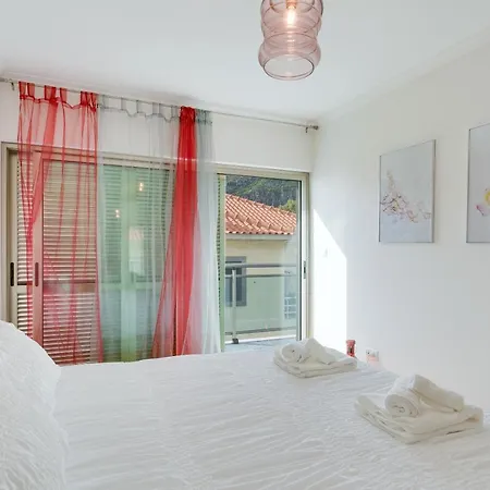 Sunny By Madeira Apartament *