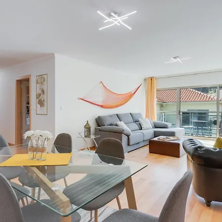 Sunny By Madeira Машику