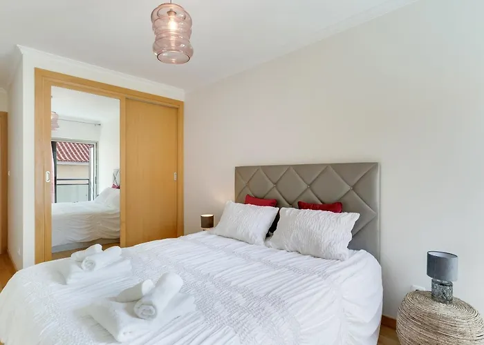 Sunny By Madeira * Machico (Madeira)